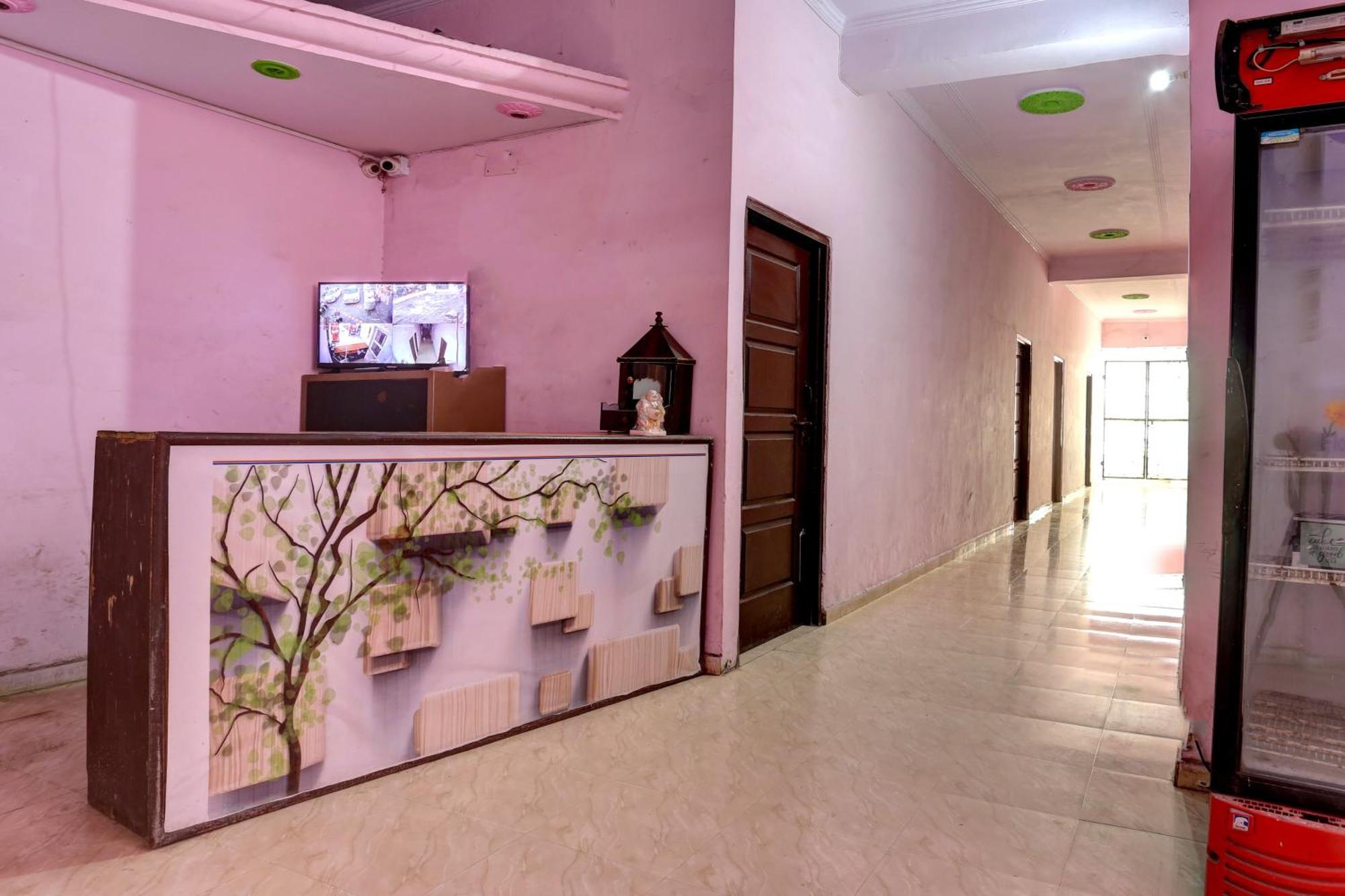 Hotel O Lavish Guest House Panipat Exterior photo